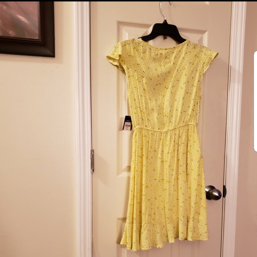 Arizona Floral Ruffled Yellow Dress - Picture 5 of 6